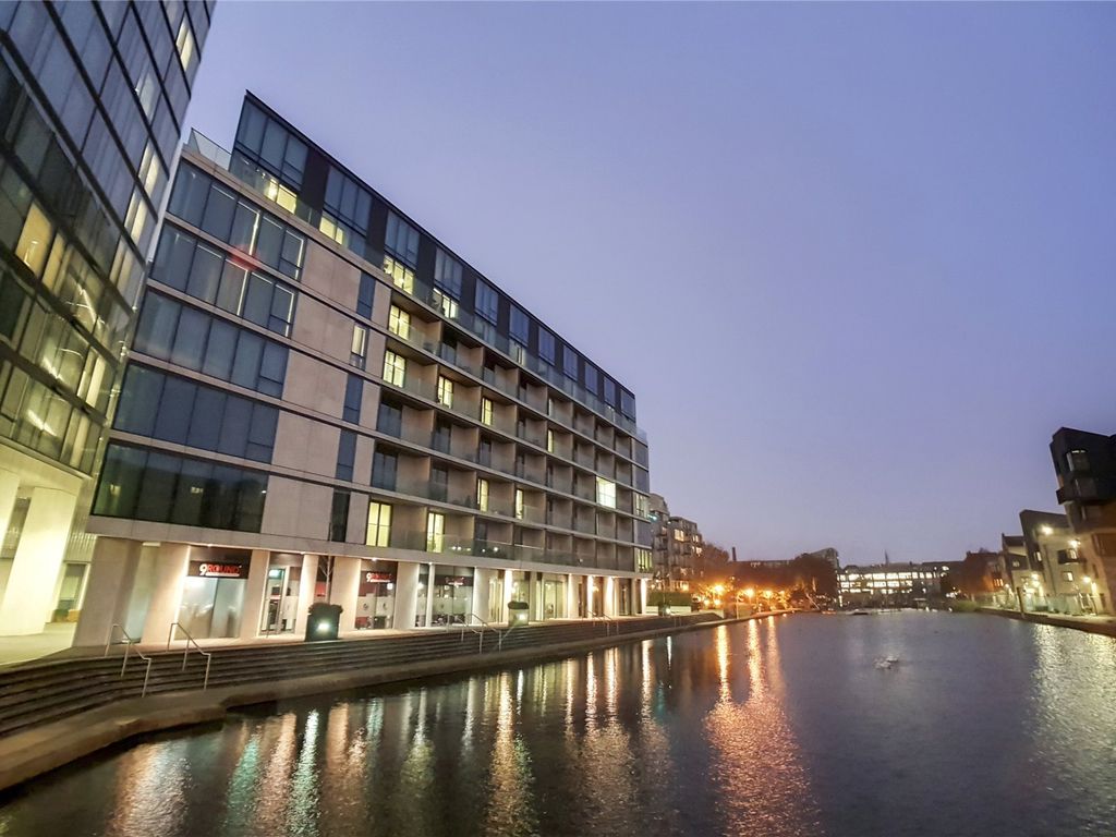 1 bed flat for sale in Lexicon, Book House, City Road, London EC1V, £650,000