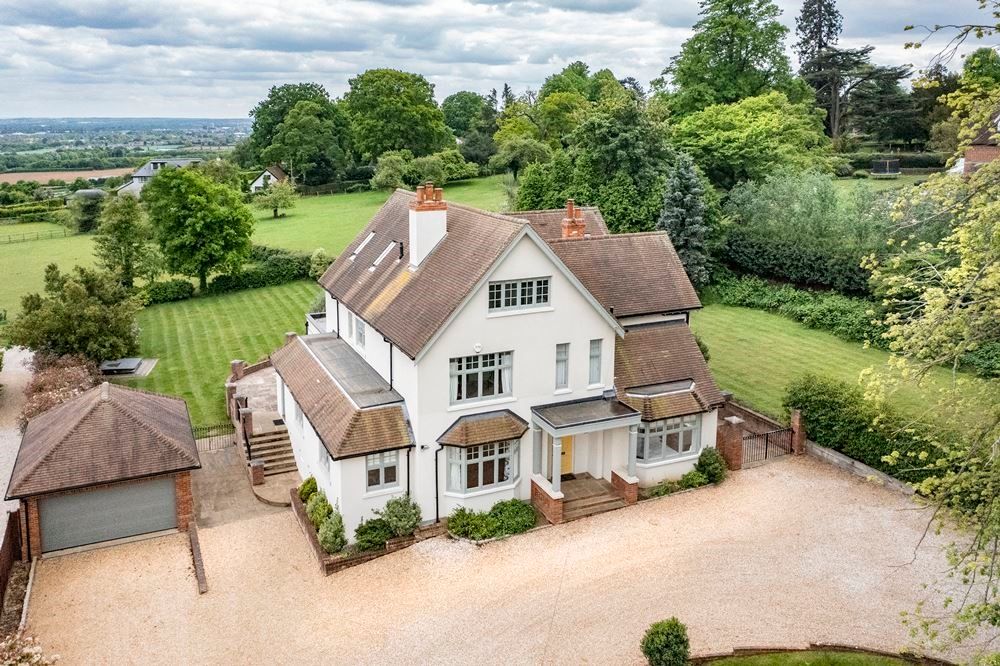 6 bed detached house for sale in Church Road, Cookham Dean SL6, £4,150,000