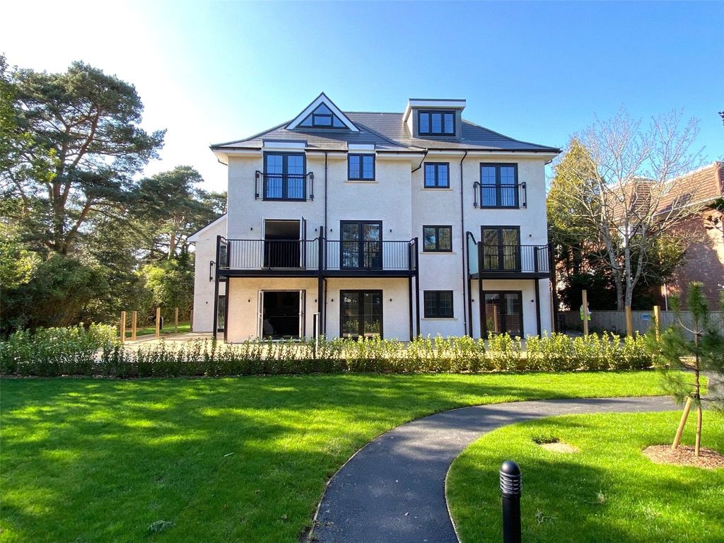New home, 2 bed flat for sale in Haven Road, Canford Cliffs, Poole, Dorset BH13, £580,000