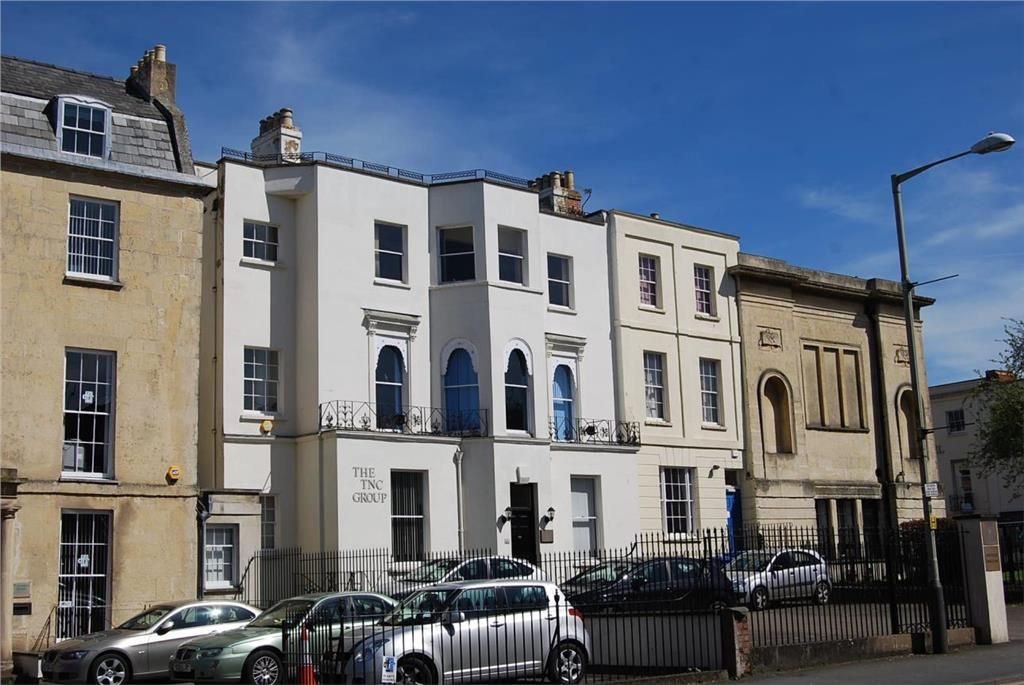 Office to let in First Floor, Office 2, Portland House, 4 Albion Street, Cheltenham, Gloucestershire GL52, £8,500 pa