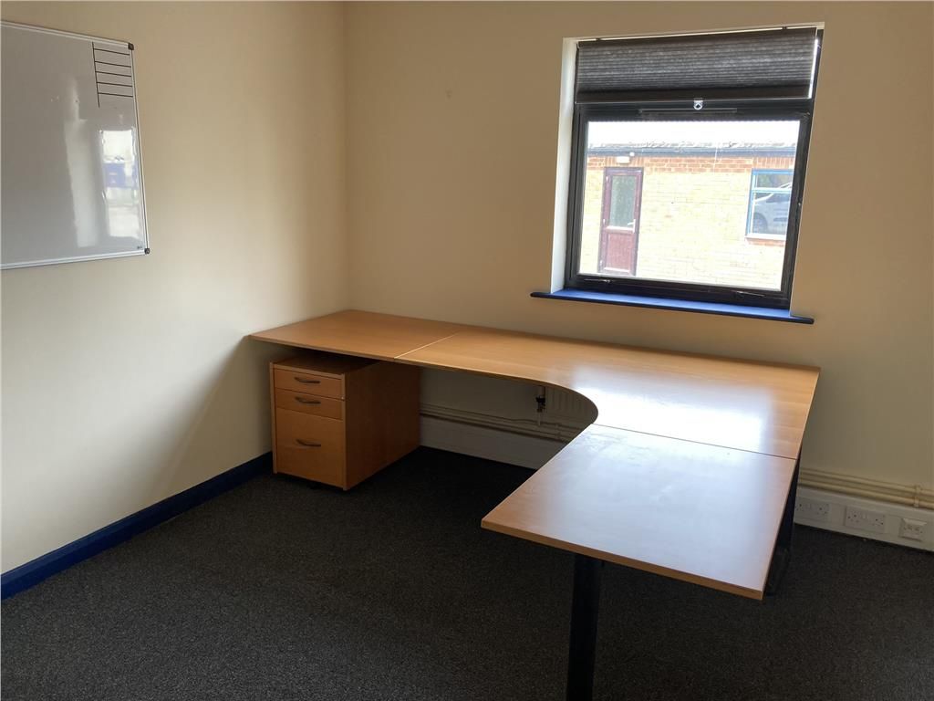 Office to let in Lancaster Approach, North Killingholme, North Lincolnshire DN40, £13,000 pa