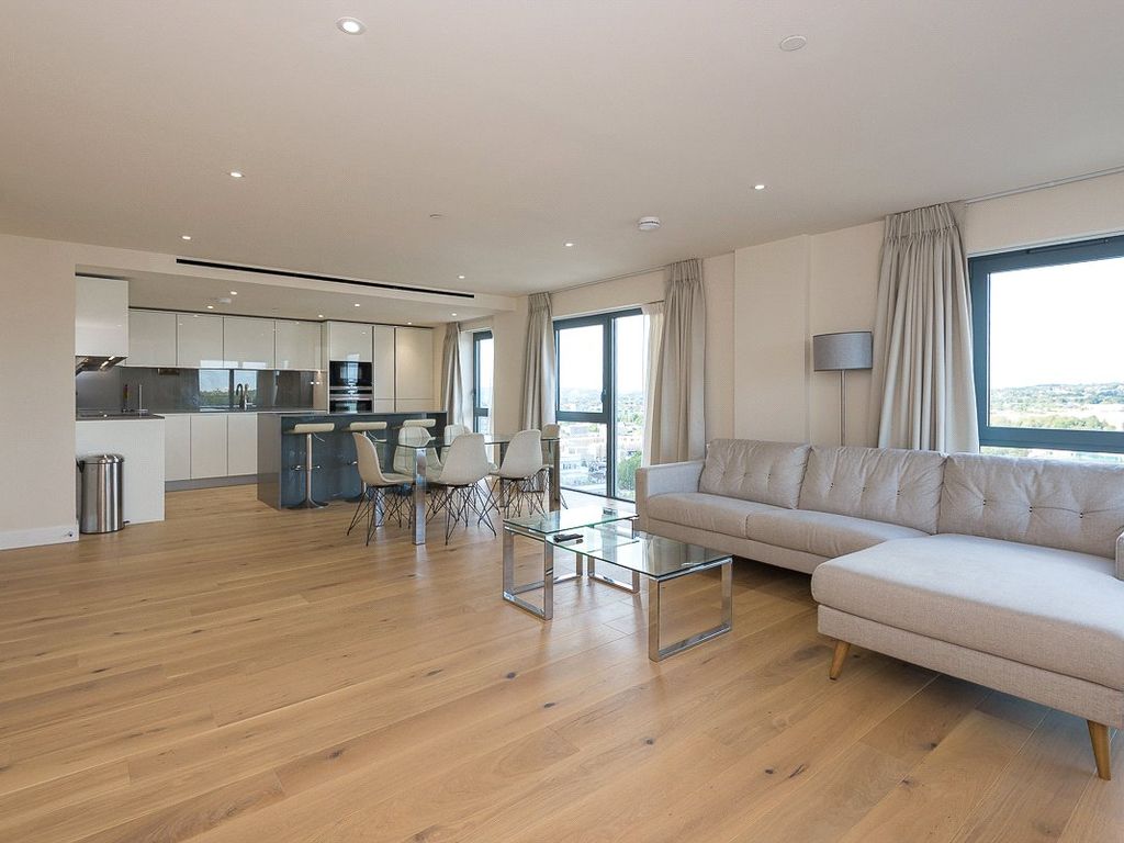 3 bed flat for sale in Beaufort Square, Beaufort Park, Colindale NW9, £1,100,000