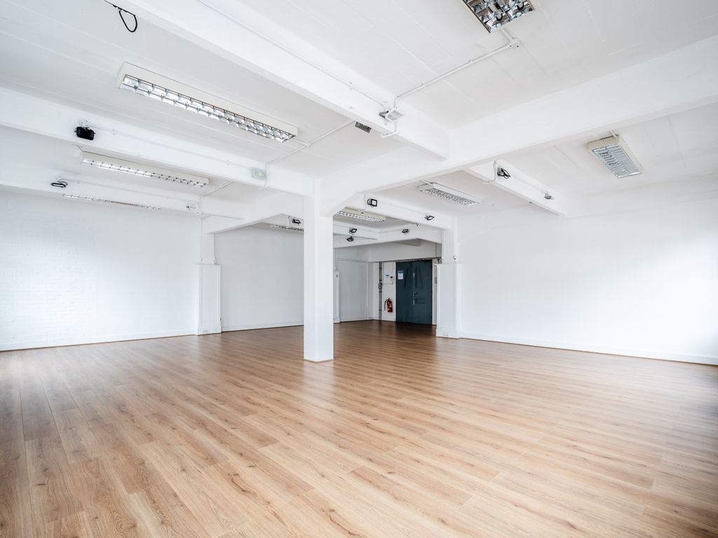 Office to let in 2.03 Hoxton Street Studios, 12-18 Hoxton Street, Shoreditch N1, £29,370 pa