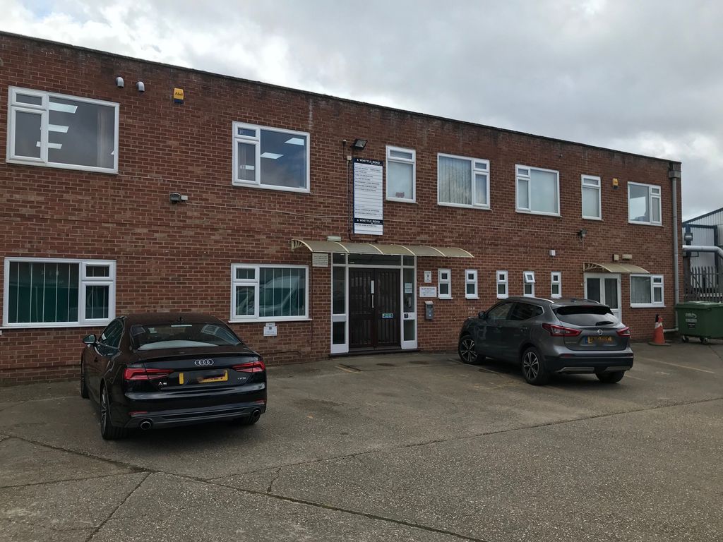 Office to let in Ferndown Industrial Estate, Wimborne BH21, £9,000 pa