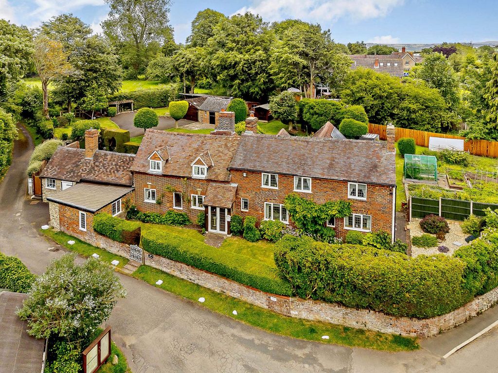 5 bed detached house for sale in Stottesdon, Kidderminster, Worcestershire DY14, £750,000