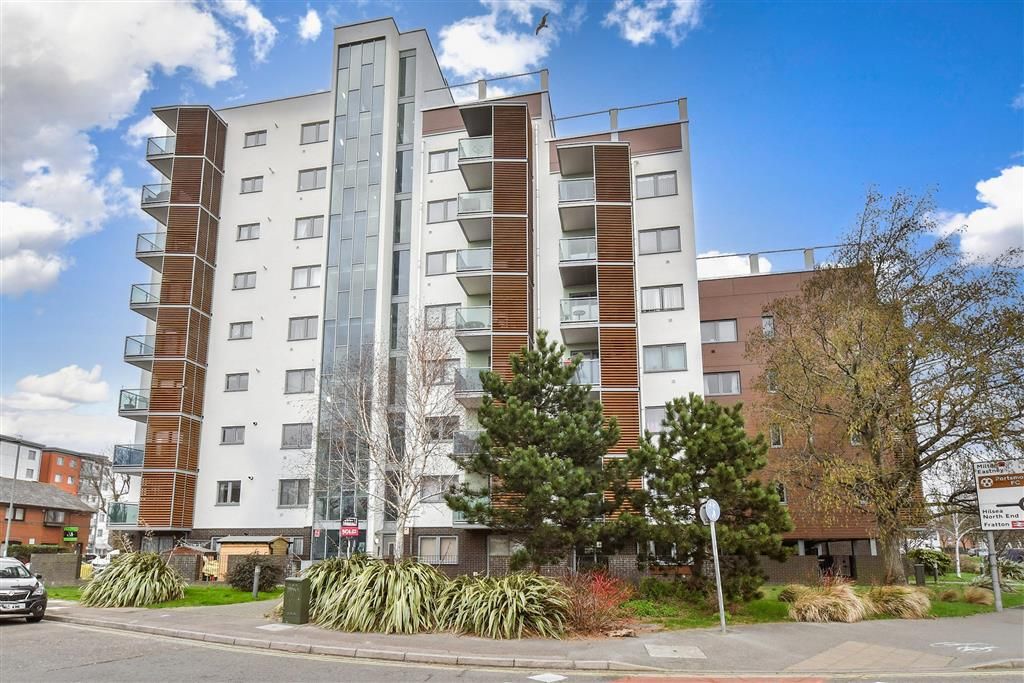 1 bed flat for sale in Victoria Road, Portsmouth, Hampshire PO5, £96,250