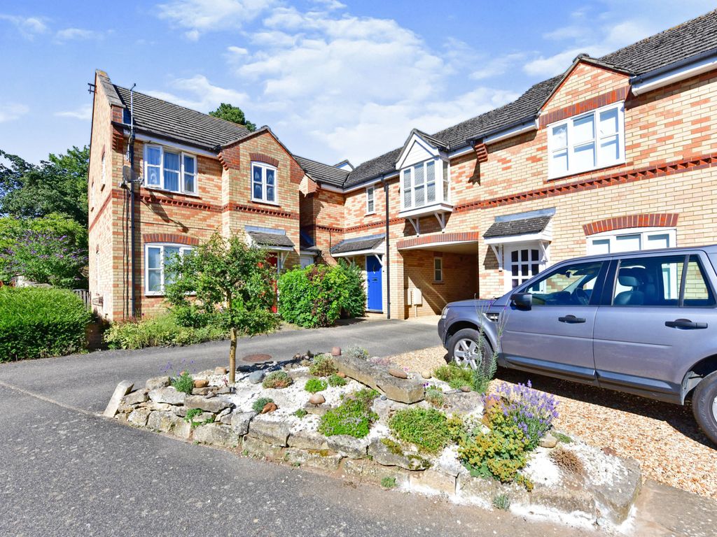 4 bed link-detached house for sale in Spurlings, Peterborough PE8, £450,000