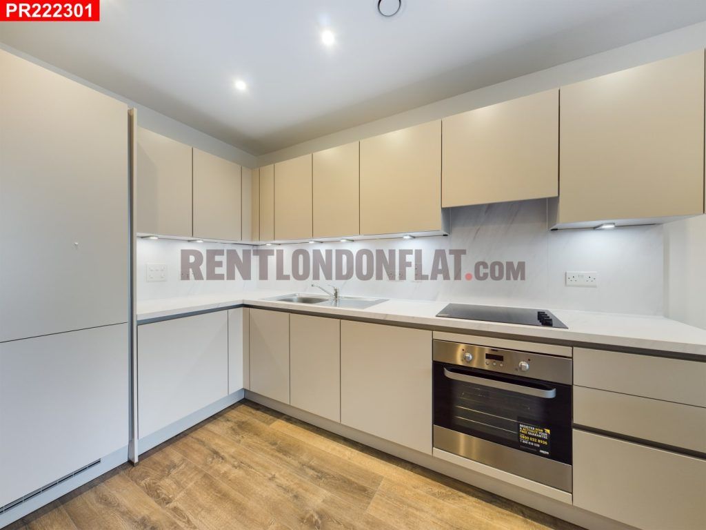 2 bed flat to rent in East Acton Lane, London W3, £2,331 pcm