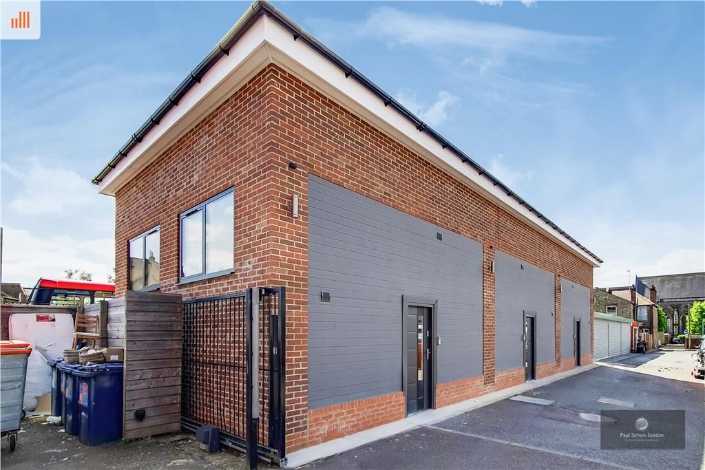 Office to let in Units 2-4 & 6 Churchfield Way, North Finchley, London, Greater London N12, £23,500 pa