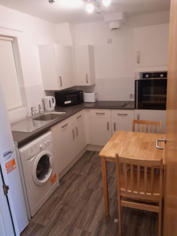1 bed flat to rent in Arena Gardens, Orford, Warrington WA2, £705 pcm