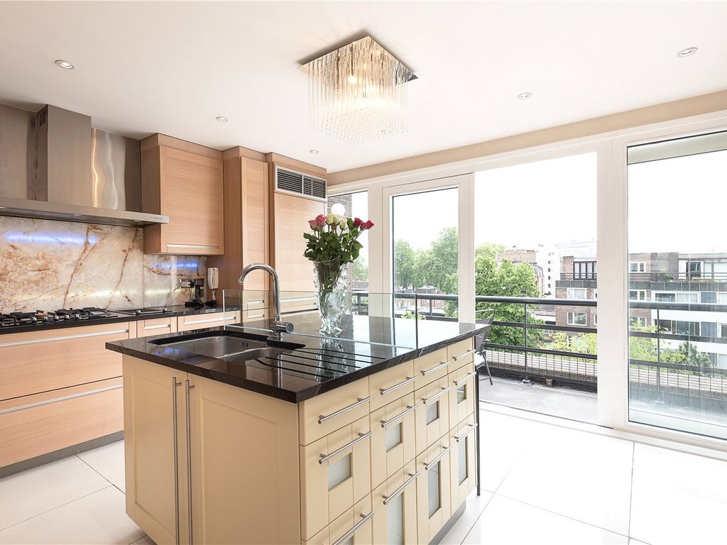 3 bed flat for sale in Southwick Street, The Hyde Park Estate, London W2, £1,600,000