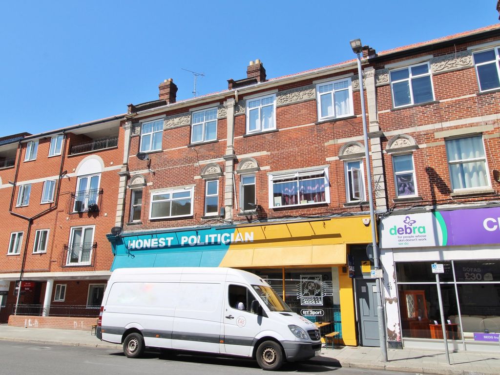 1 bed flat for sale in Elm Grove, Southsea PO5, £105,000