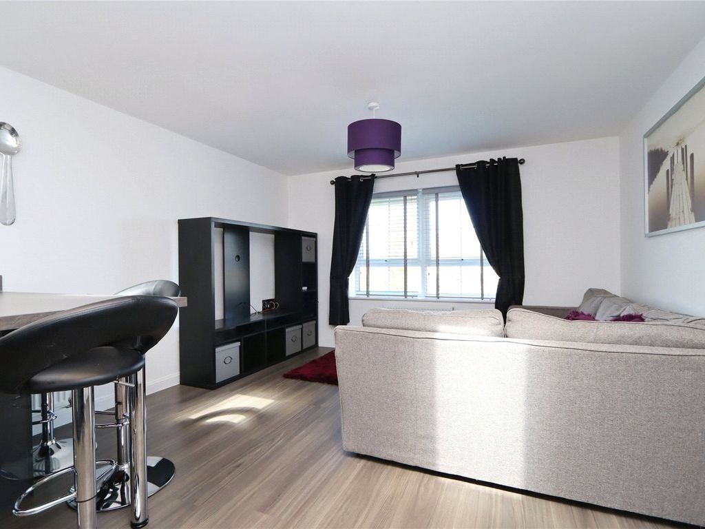 2 bed detached house for sale in Aquitania Close, Brooklands, Milton Keynes, Buckinghamshire MK10, £315,000