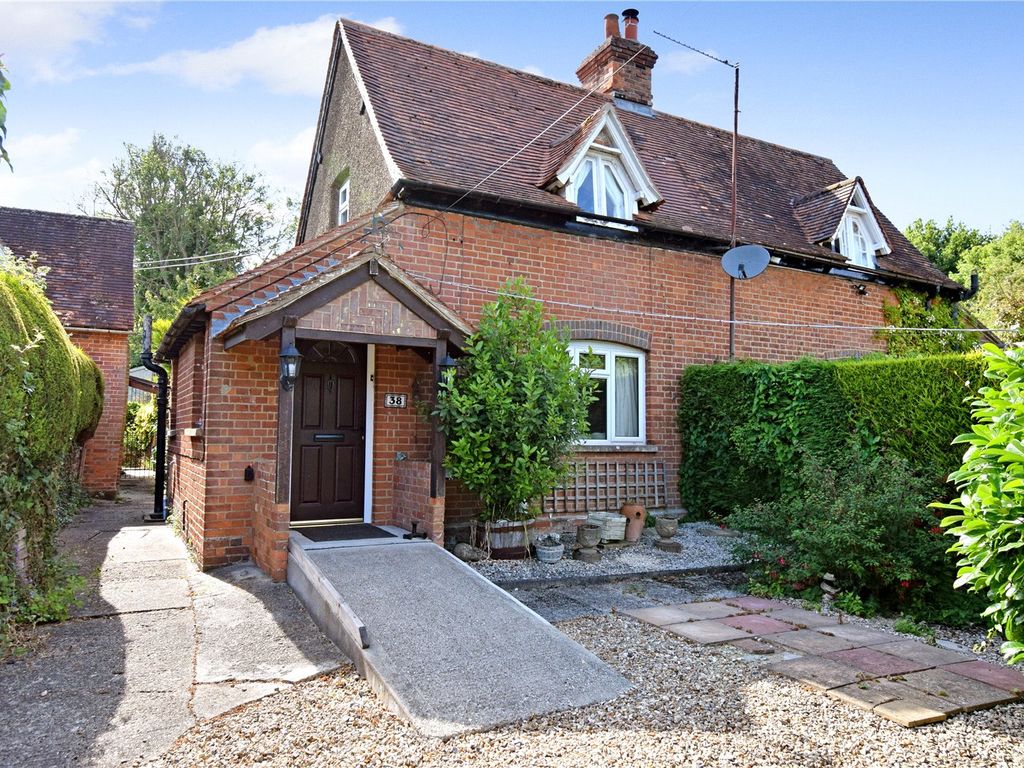 3 bed semi-detached house for sale in Beedon Hill, Beedon, Newbury, Berkshire RG20, £400,000