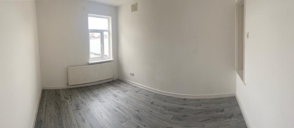 4 bed end terrace house to rent in Martin Street, Wolverhampton WV4, £1,300 pcm
