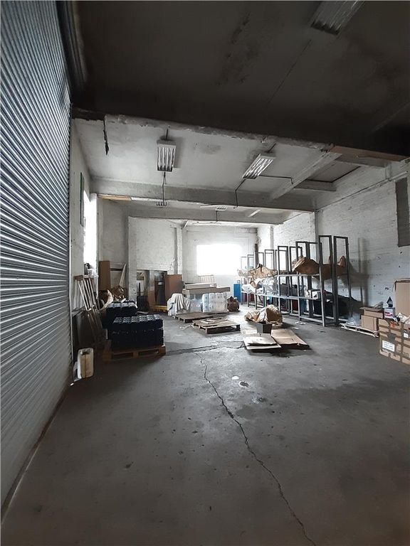Industrial to let in Bodyshop, Cattedown Road, Plymouth, Devon PL4, £55,000 pa