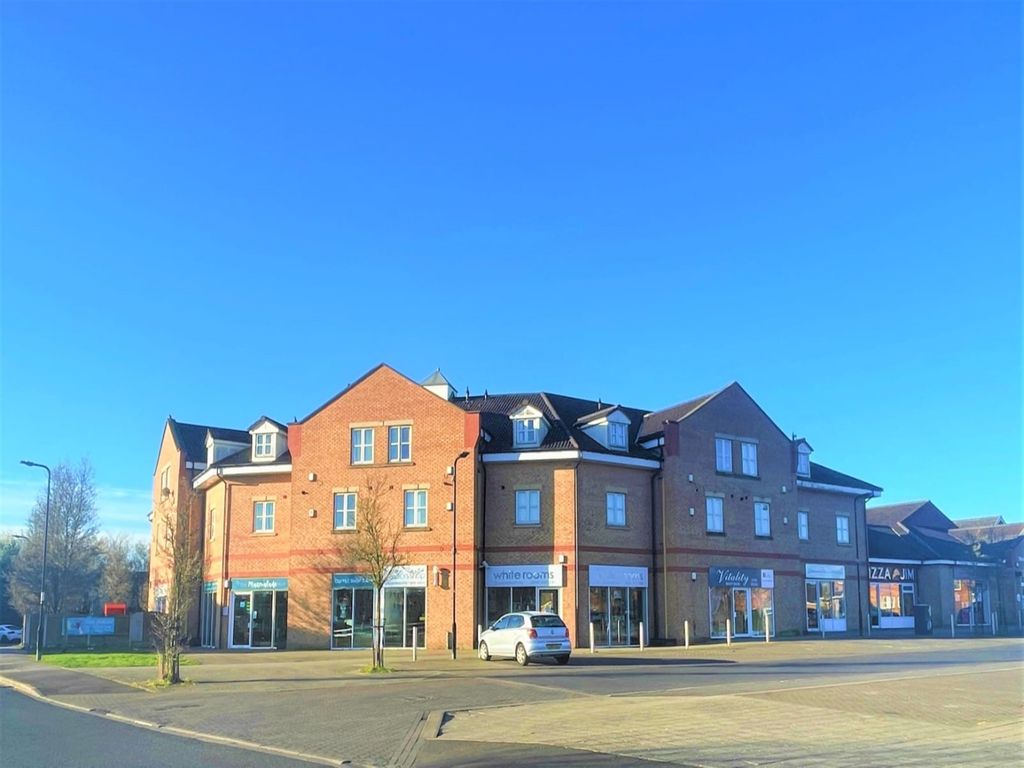 2 bed flat for sale in Fern Court, Sunnyside, Rotherham S66, £100,000