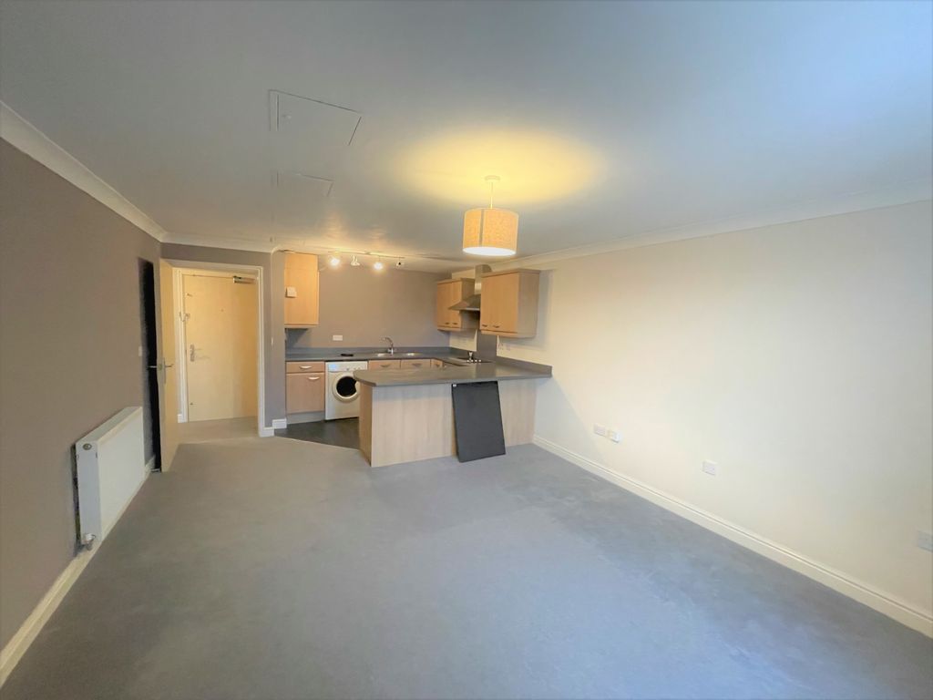 2 bed flat for sale in Fern Court, Sunnyside, Rotherham S66, £100,000