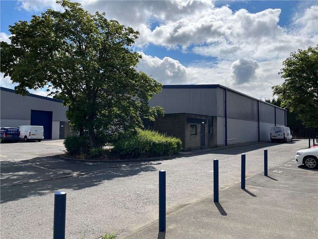 Industrial to let in Unit 5, Station Lane, Birtley, Chester Le Street, Tyne And Wear DH3, £50,831 pa