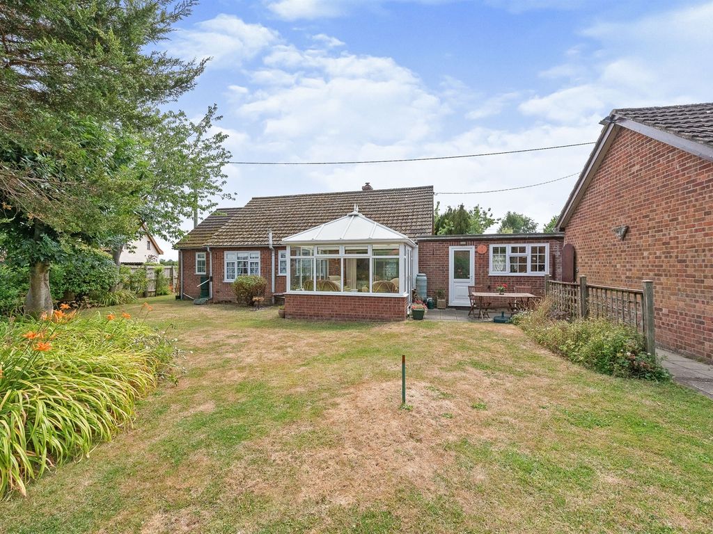 3 bed detached bungalow for sale in Burston Road, Shimpling, Diss IP21, £375,000