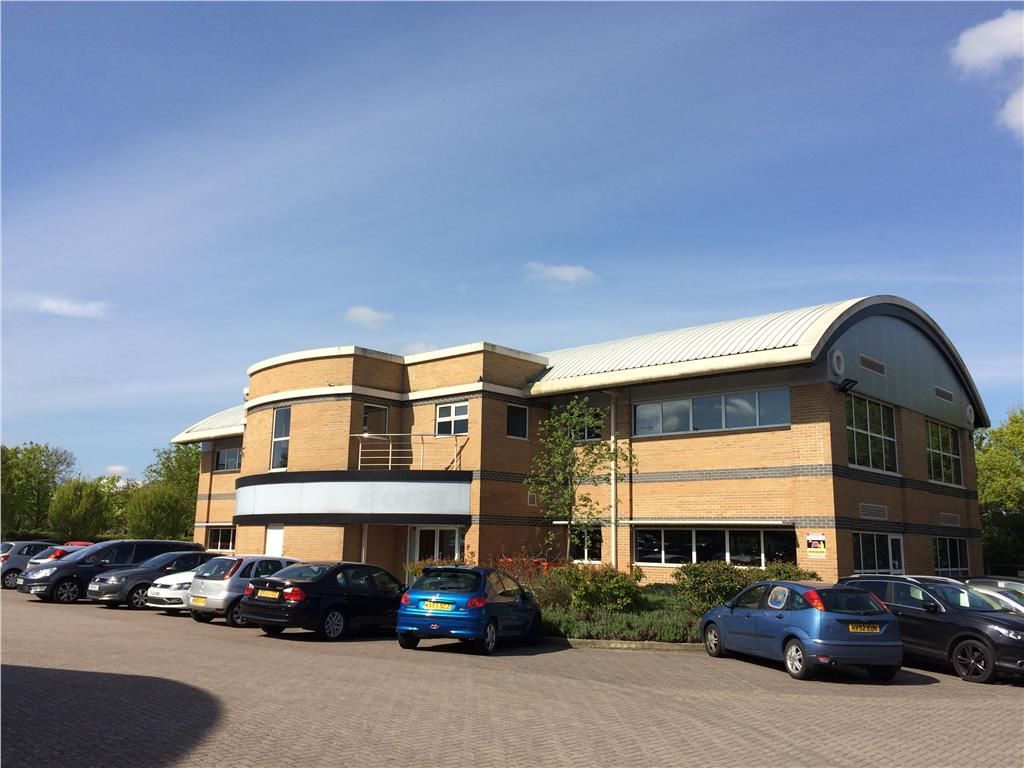 Office to let in Ground Floor 1 Radian Court, Knowlhill, Milton Keynes MK5, £27,000 pa