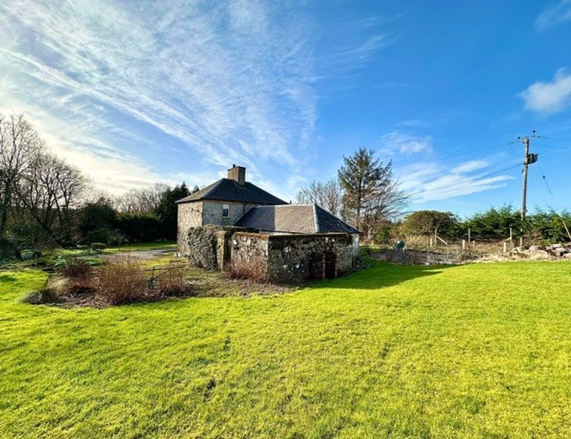 3 bed country house for sale in Crosshill, Maybole KA19, £245,000