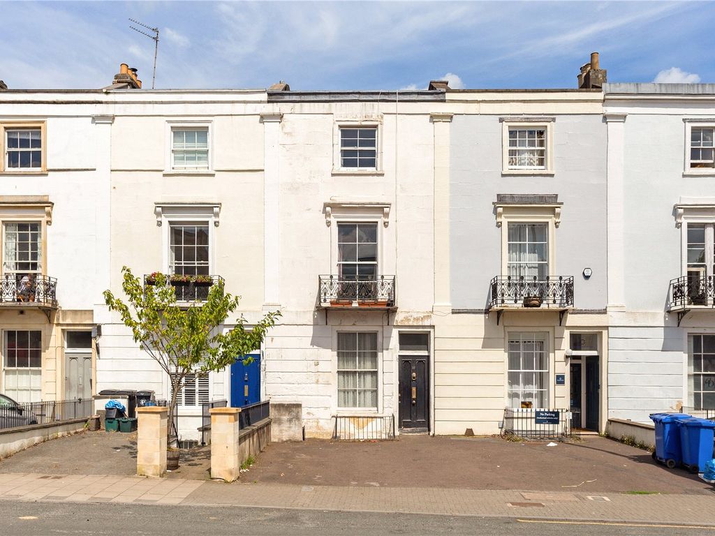 6 bed terraced house for sale in St. Pauls Road, Clifton, Bristol BS8, £925,000