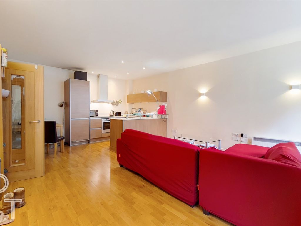 1 bed flat for sale in Arlington Road, London NW1, £475,000