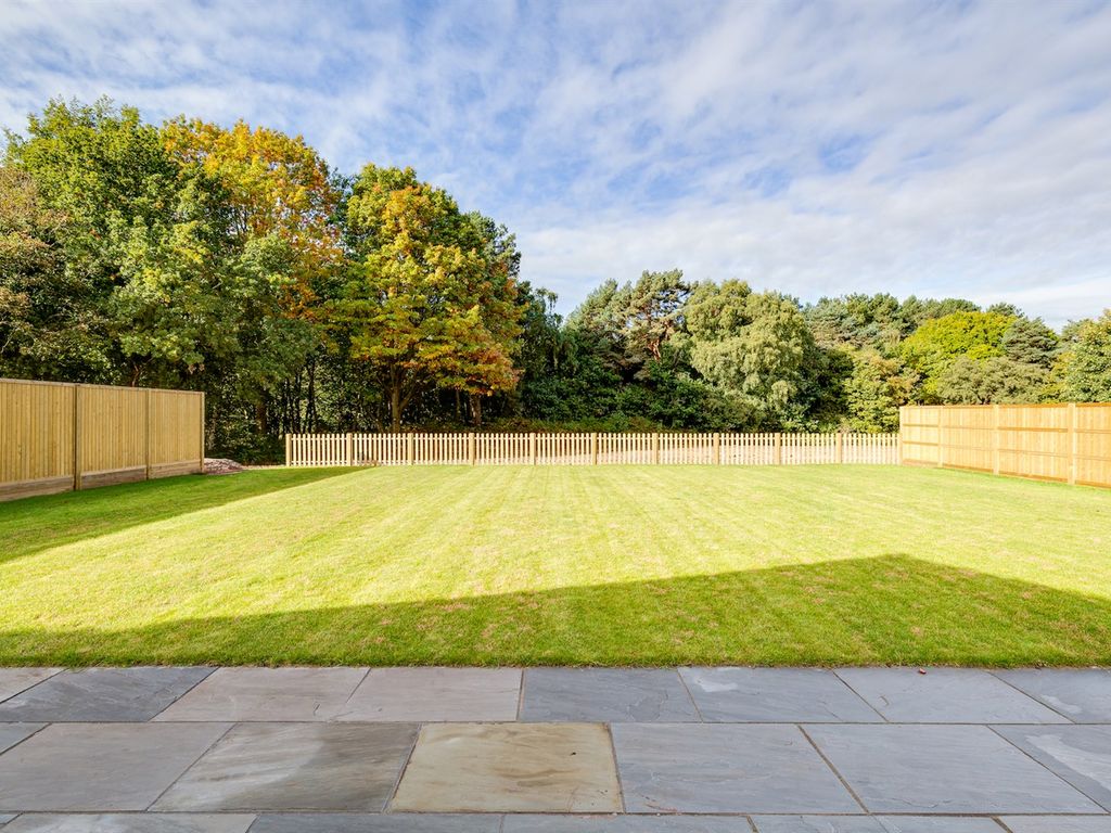 New home, 5 bed detached house for sale in Bryony House, Forest Edge, Delamere WA6, £1,300,000