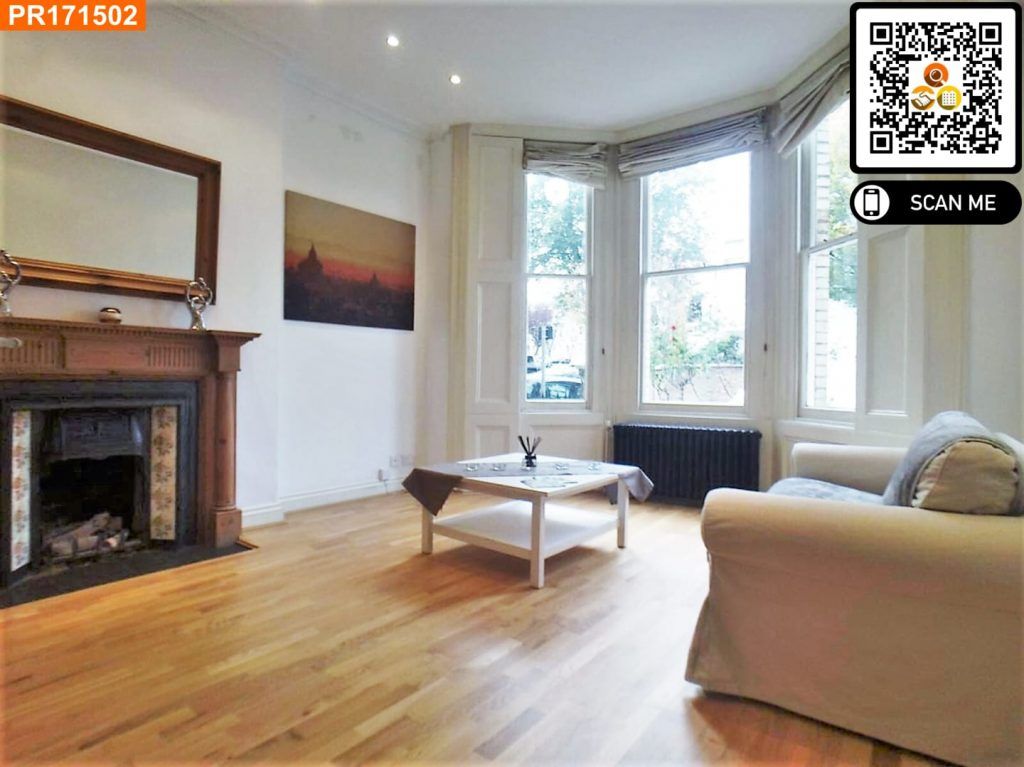 2 bed flat for sale in Gayton Crescent, London NW3, £865,000