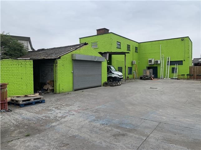 Industrial to let in Vertikal Tool Hire Premises, Brigg Road/Grange Lane North, Scunthorpe, North Lincolnshire DN16, £37,000 pa
