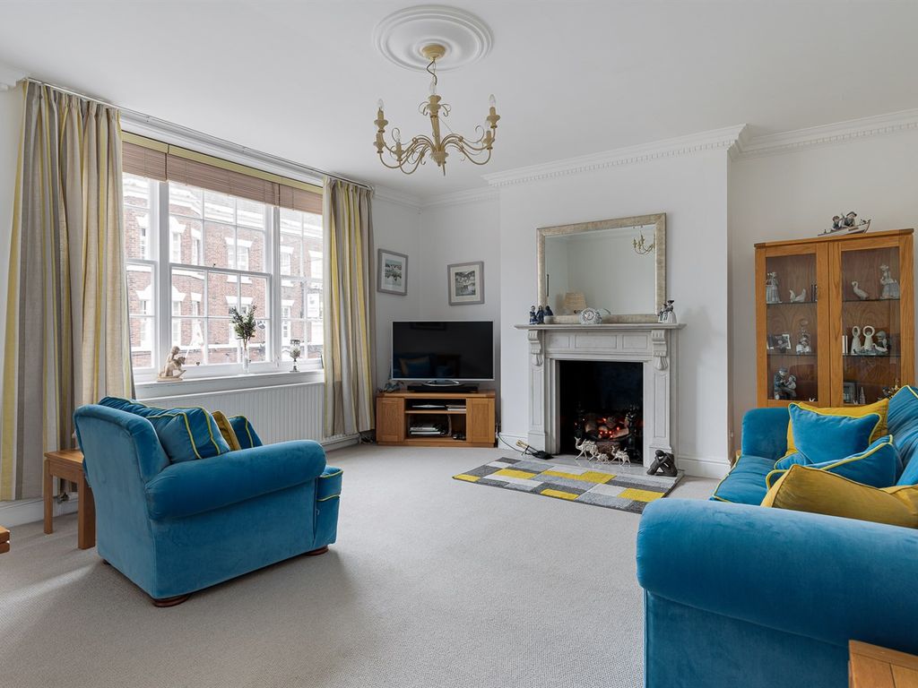 4 bed town house for sale in High Street, Tarporley CW6, £650,000