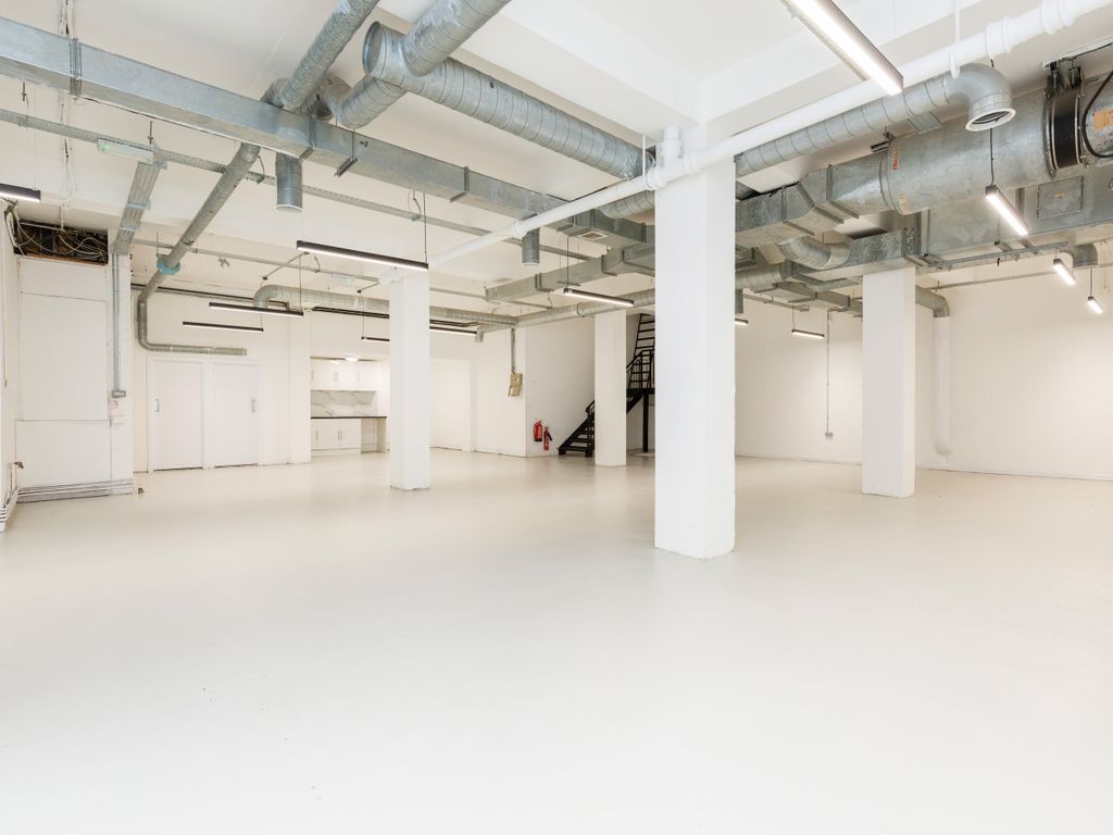 Office to let in Universal House, 88-94 Wentworth Street, Spitalfields, London E1, £59,225 pa