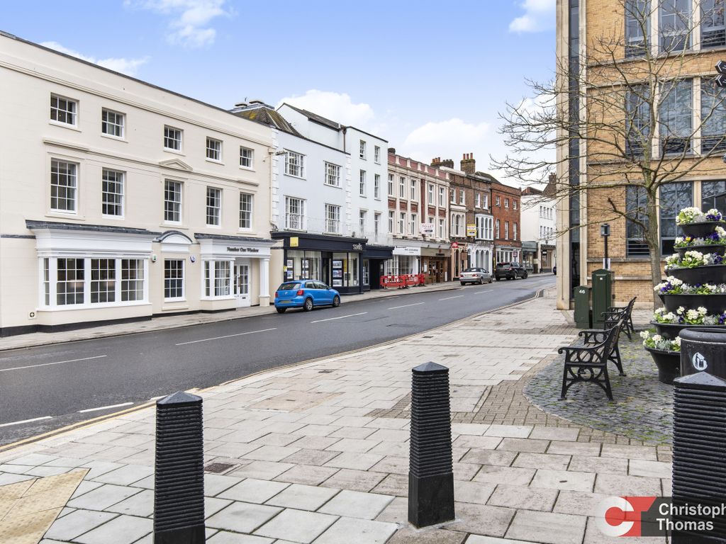 Office to let in Number One, High Street, Windsor SL4, £88,200 pa