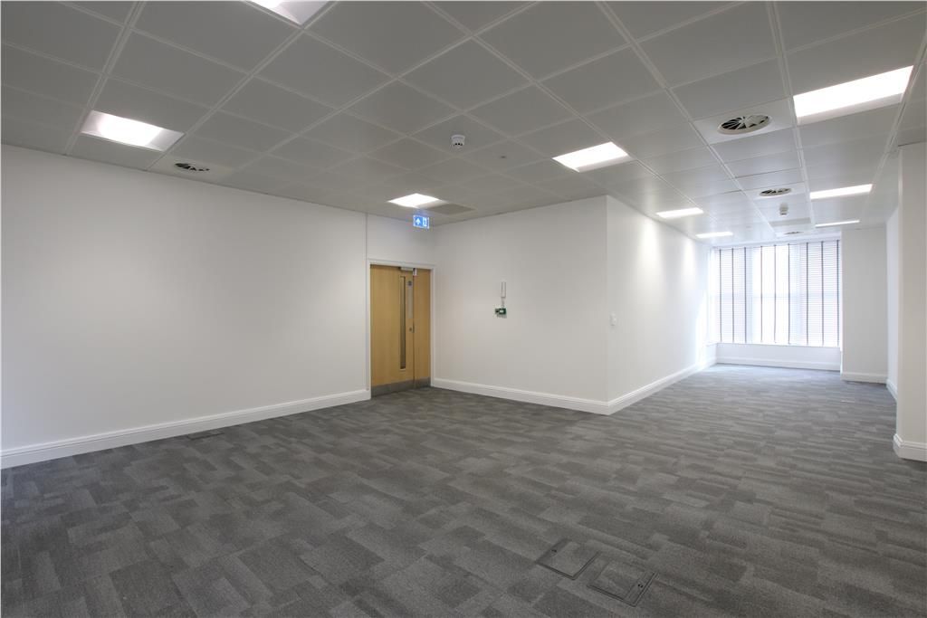 Office to let in Dominion Court, 39 Station Road, Solihull, West Midlands B91, £88,077 pa