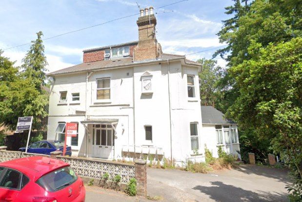 Studio to rent in 49 Surrey Road, Bournemouth BH4, £775 pcm