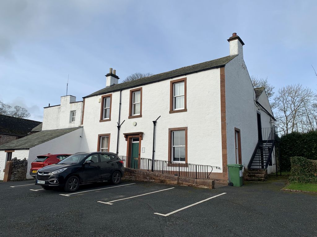 Office to let in Redhills House, Redhills Business Park, Penrith CA11, £2,400 pa