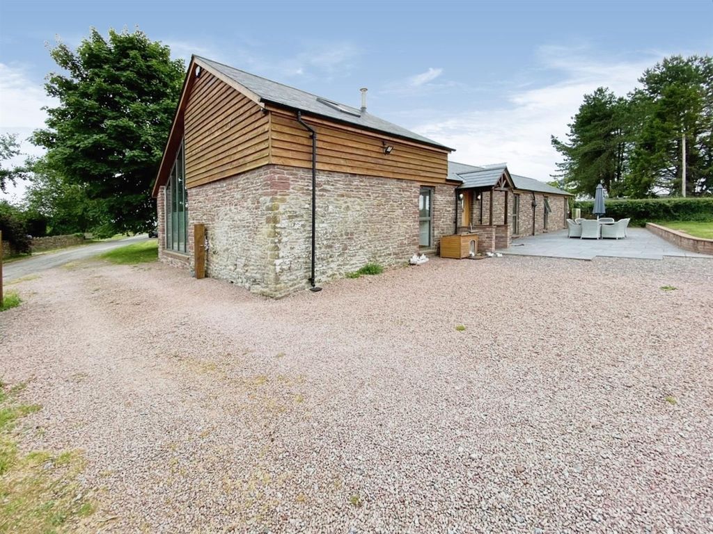 2 bed barn conversion for sale in Newchurch, Chepstow NP16, £750,000