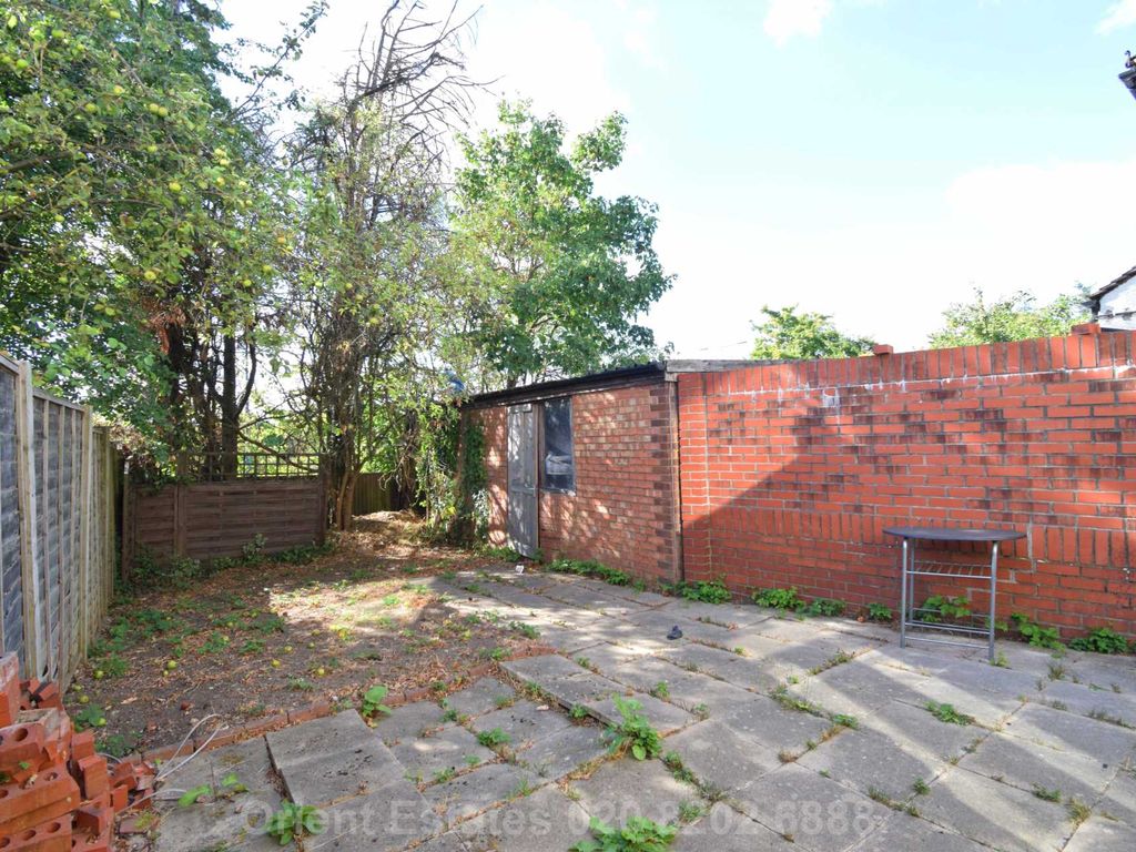 3 bed semi-detached house for sale in Selborne Gardens, Hendon NW4, £575,000