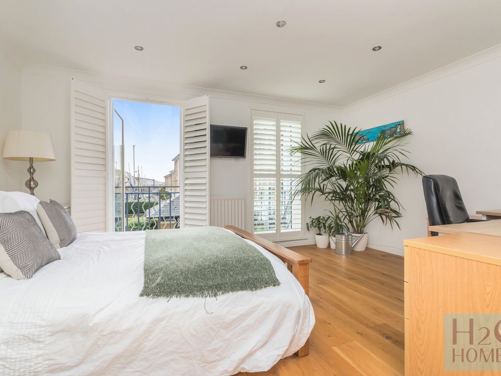 4 bed terraced house for sale in Victory Mews, Brighton Marina Village, Brighton BN2, £799,000