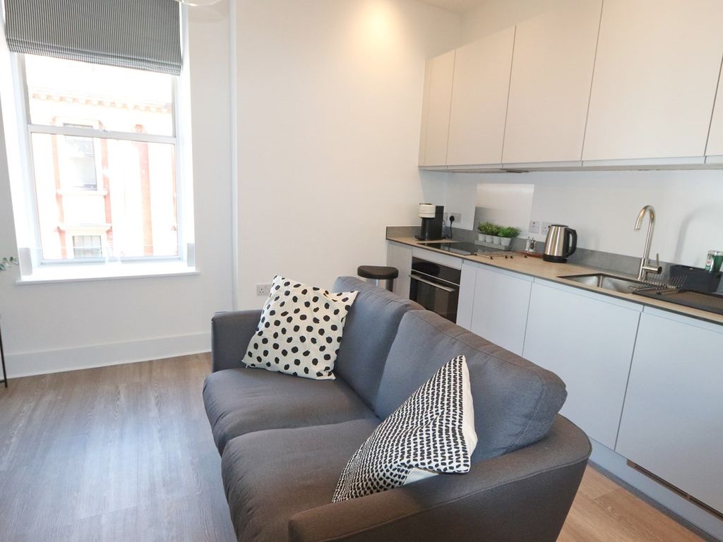 1 bed flat to rent in 2-12 Baldwin Street, Bristol BS1, £2,300 pcm