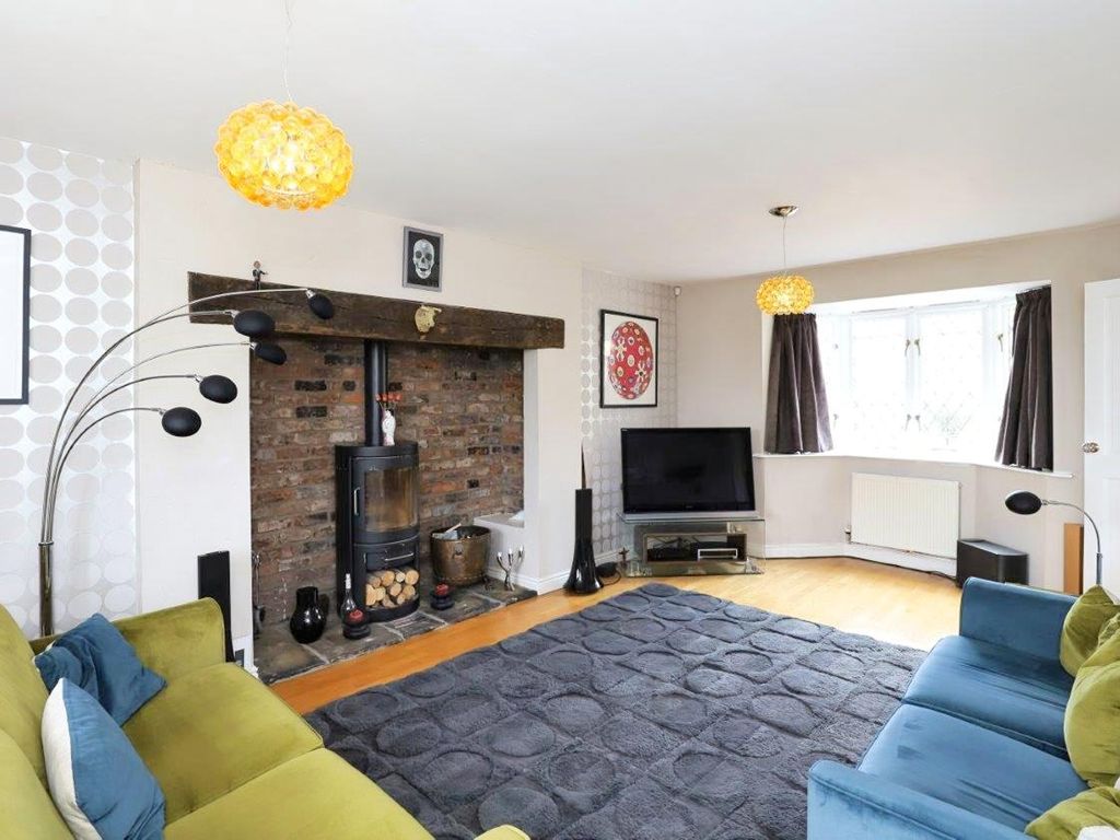 5 bed detached house for sale in High Street, Laughton, Sheffield, South Yorkshire S25, £545,000