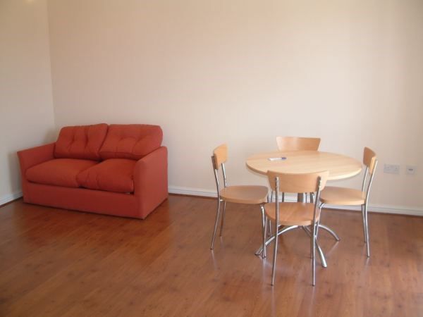 2 bed flat for sale in Joseph Hardcastle Close, London SE14, £400,000