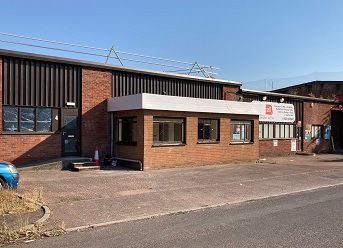 Light industrial to let in Venture Way, Priorswood Industrial Estate, Taunton TA2, £19,750 pa