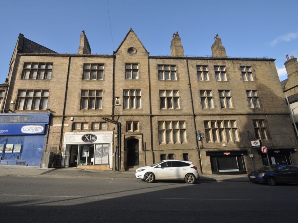 1 bed flat to rent in Piccadilly Chambers, Upper Piccadilly, Bradford, West Yorkshire BD1, £525 pcm