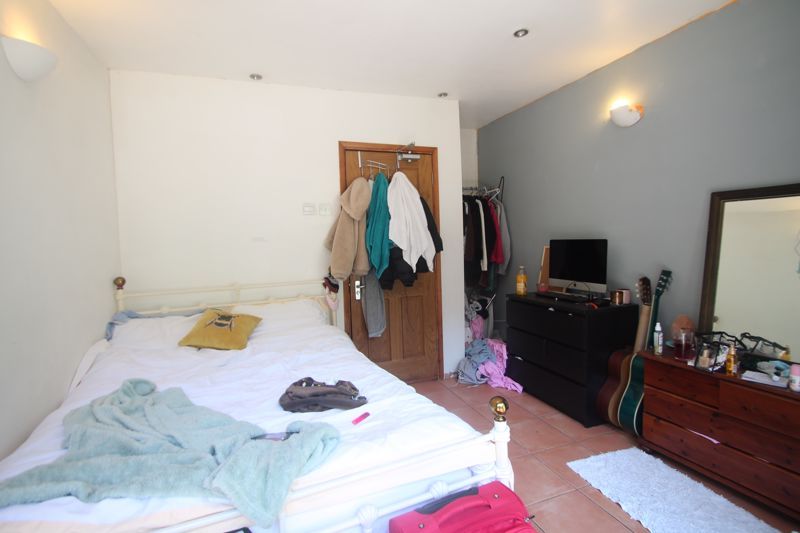 1 bed property to rent in Norton Road, Uxbridge UB8, £625 pcm