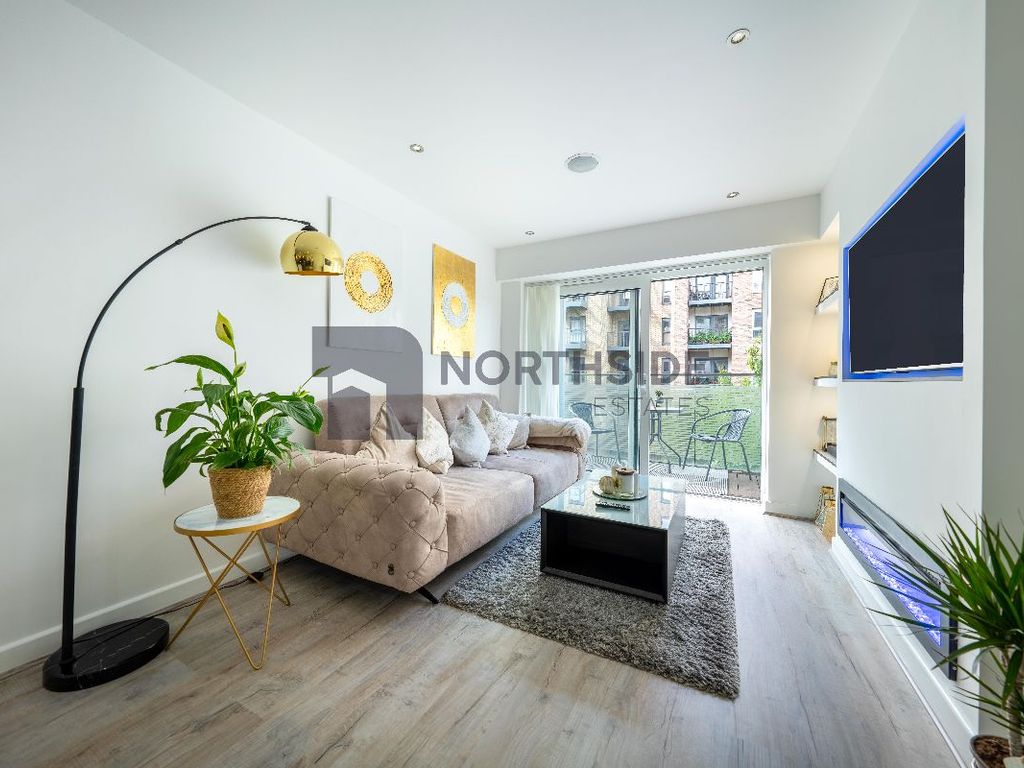 2 bed flat for sale in Commander Avenue, Beaufort Park, London NW9, £450,000