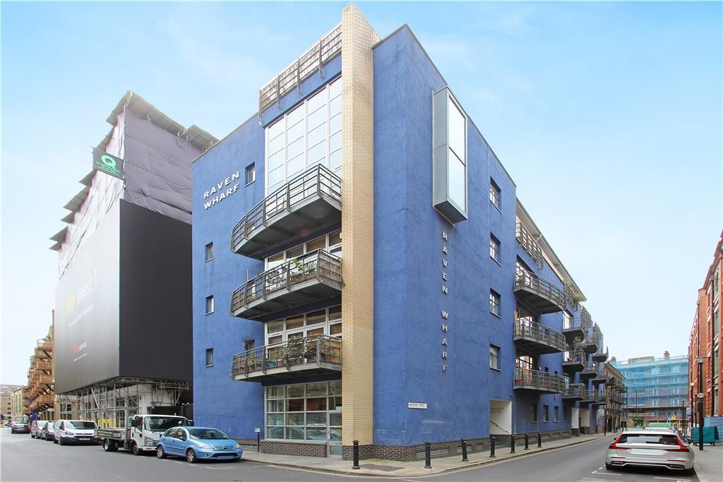 Office to let in Raven Wharf, Unit 1, 14 Lafone Street, London SE1, £24,000 pa