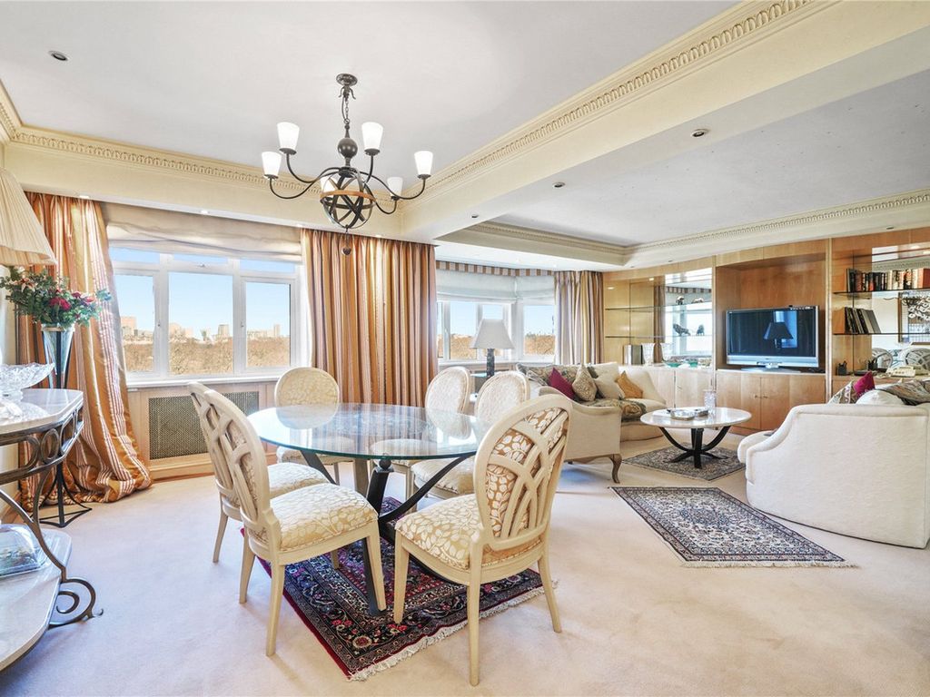 3 bed penthouse for sale in Kingston House North, London SW7, £6,950,000