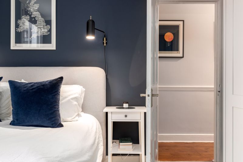 2 bed flat for sale in Valetta Road, London W3, £495,000